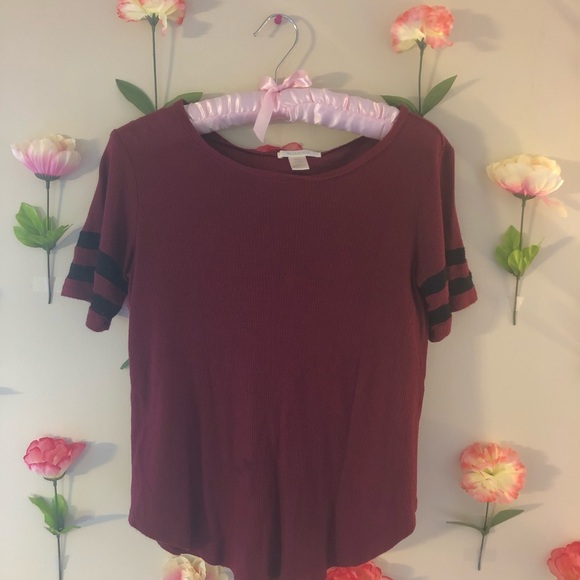 Maroon Ribbed Tee - Picture 2 of 3